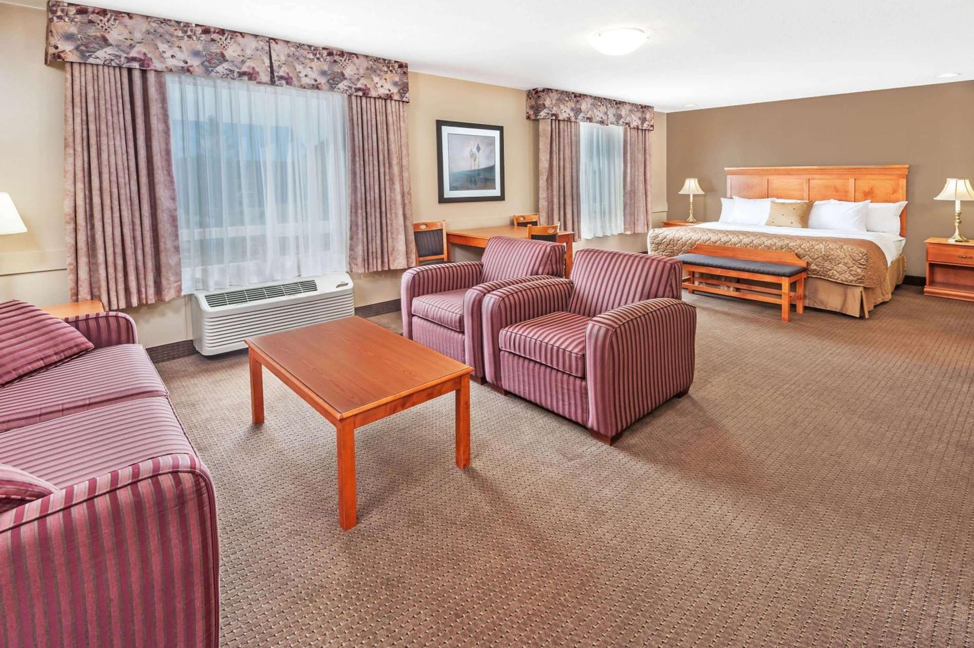 Hotel Super 8 By Wyndham Edmonton South Exteriér fotografie